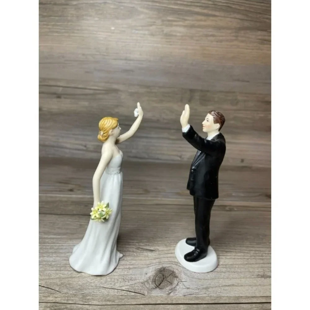 Wedding High Five Bride & Groom Couple Celebration Figure Figurines